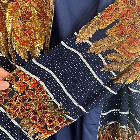 Papell Boutique vintage beaded jacket with 100% silk lining - Picture 3 of 8